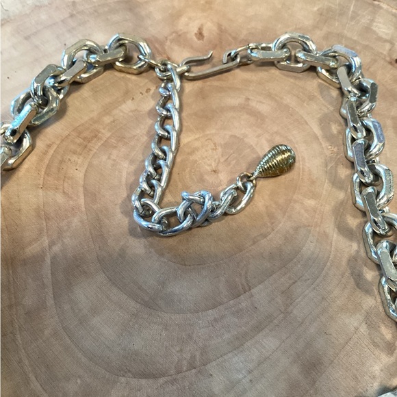Vintage Chunky Chain Necklace - Picture 4 of 9